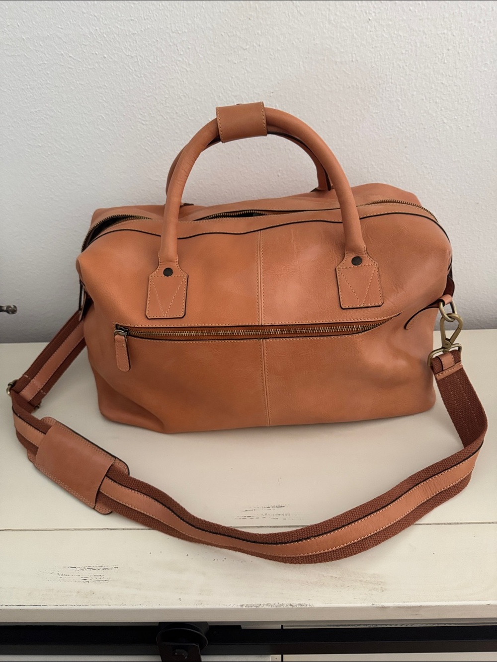 OLD ANGLER Classic Tan Leather Duffel NWOT….Will Not Disappoint!!!